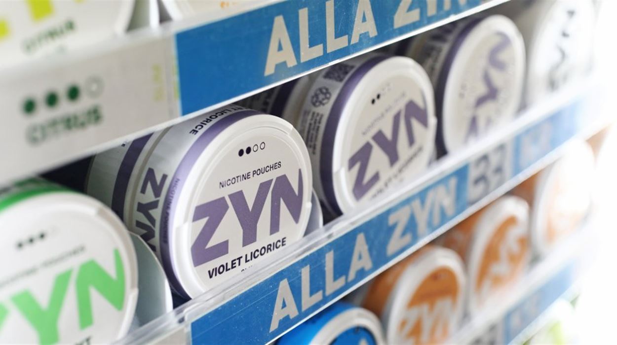 Co potřebujete vědět o nikotinových sáčcích, než je vyzkoušíte